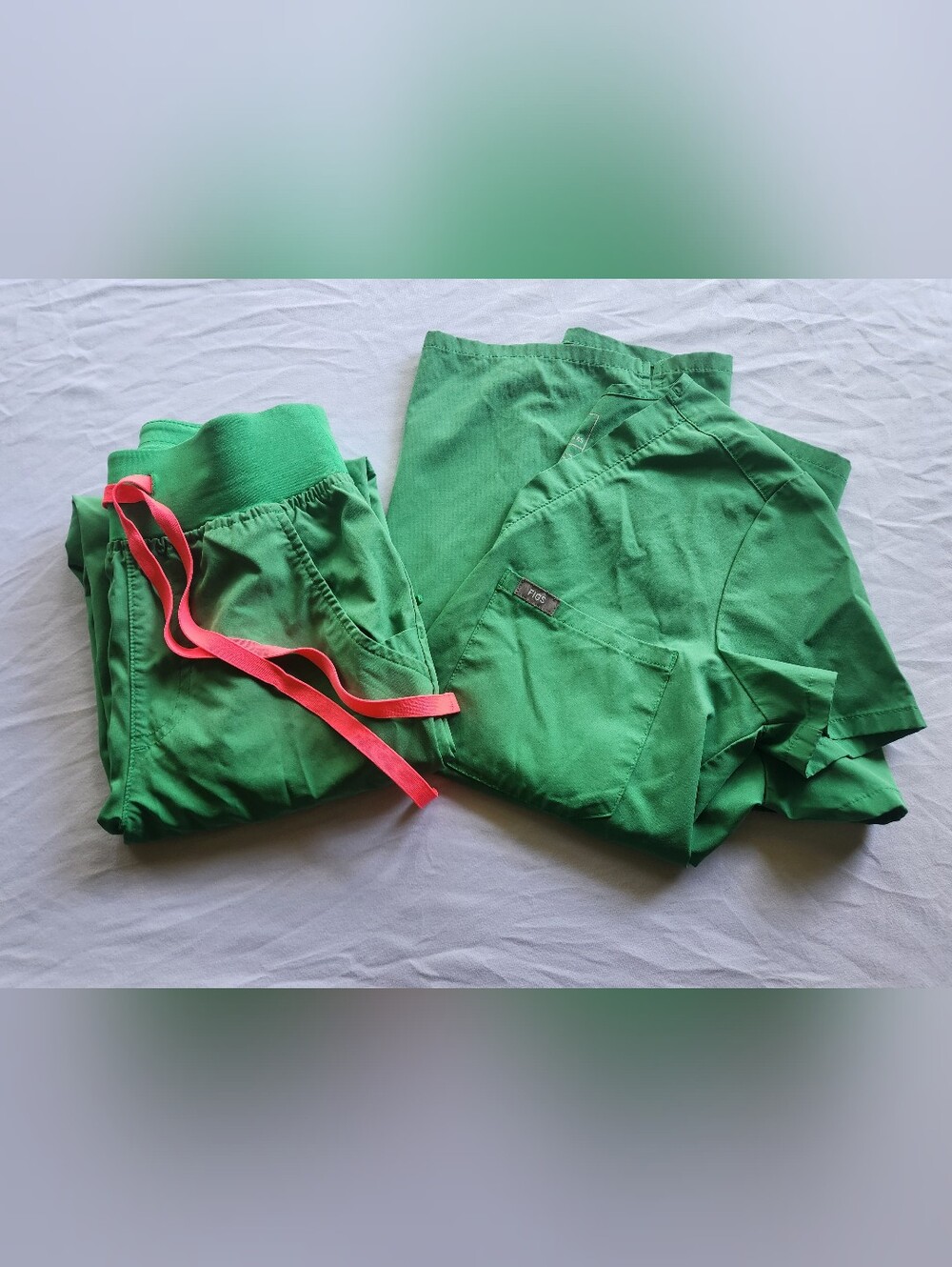 XXS Safety Green FIGS Set RARE Retired Color